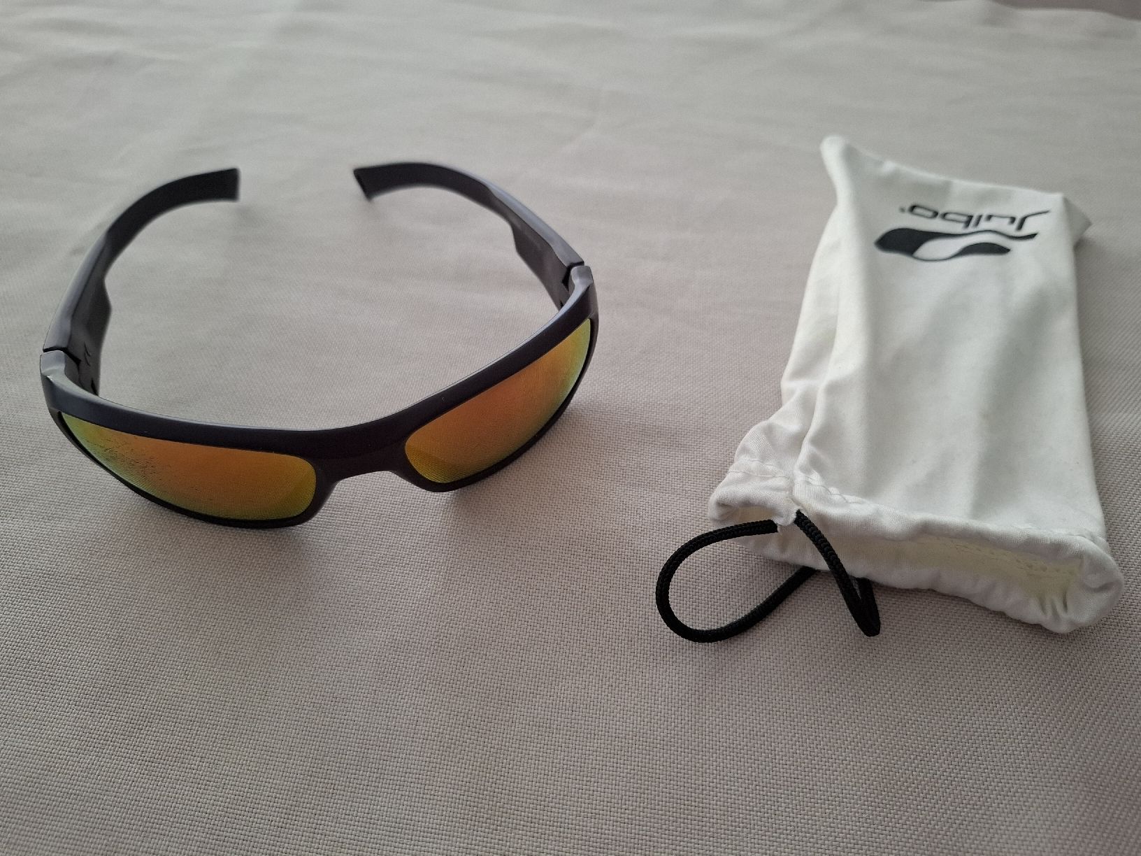 Julbo Occhiali & Lenti: Lunettes solaires junior  – Usato da Bulle venduto da xixime