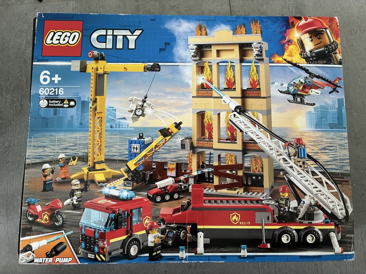 Lego Kit di costruzioni: Lego City 60216 – Usato da Luzern venduto da Flip_