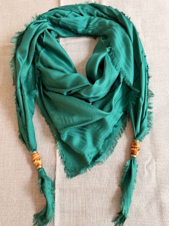 Gucci Schal Tuch Foulard mit Bamboo mit Accessoire für Damen