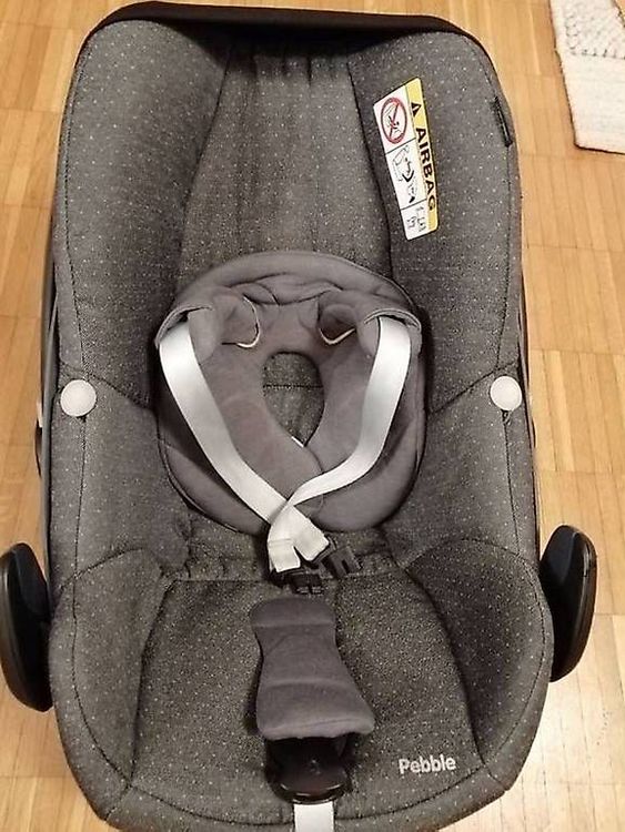 Sièges auto: Maxi Cosi Pebble Babyschale – D'occasion à Meilen par fuzoltan 1