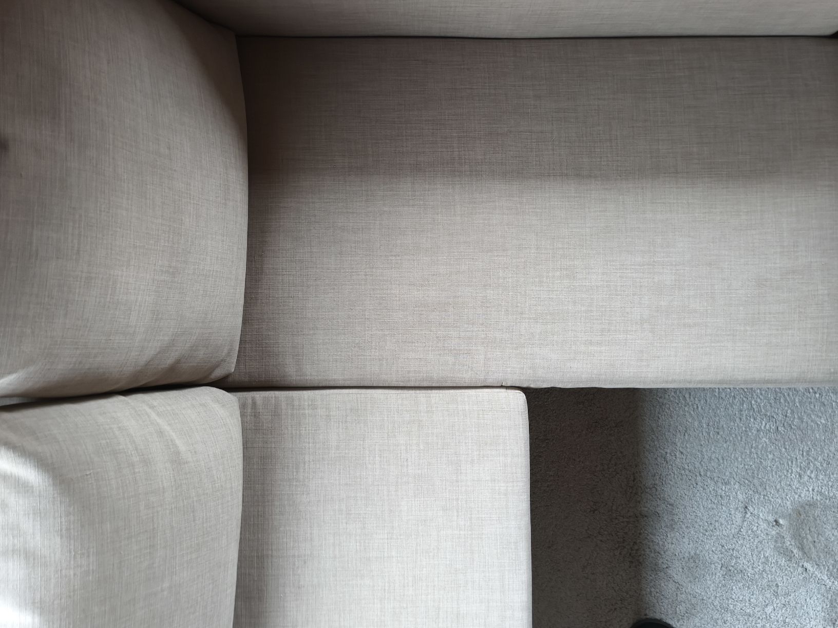 Ikea Divani: Gemütliches Ecksofa mit Schlaffunktion. Gebraucht. – Usato da Grasswil venduto da samue98 2