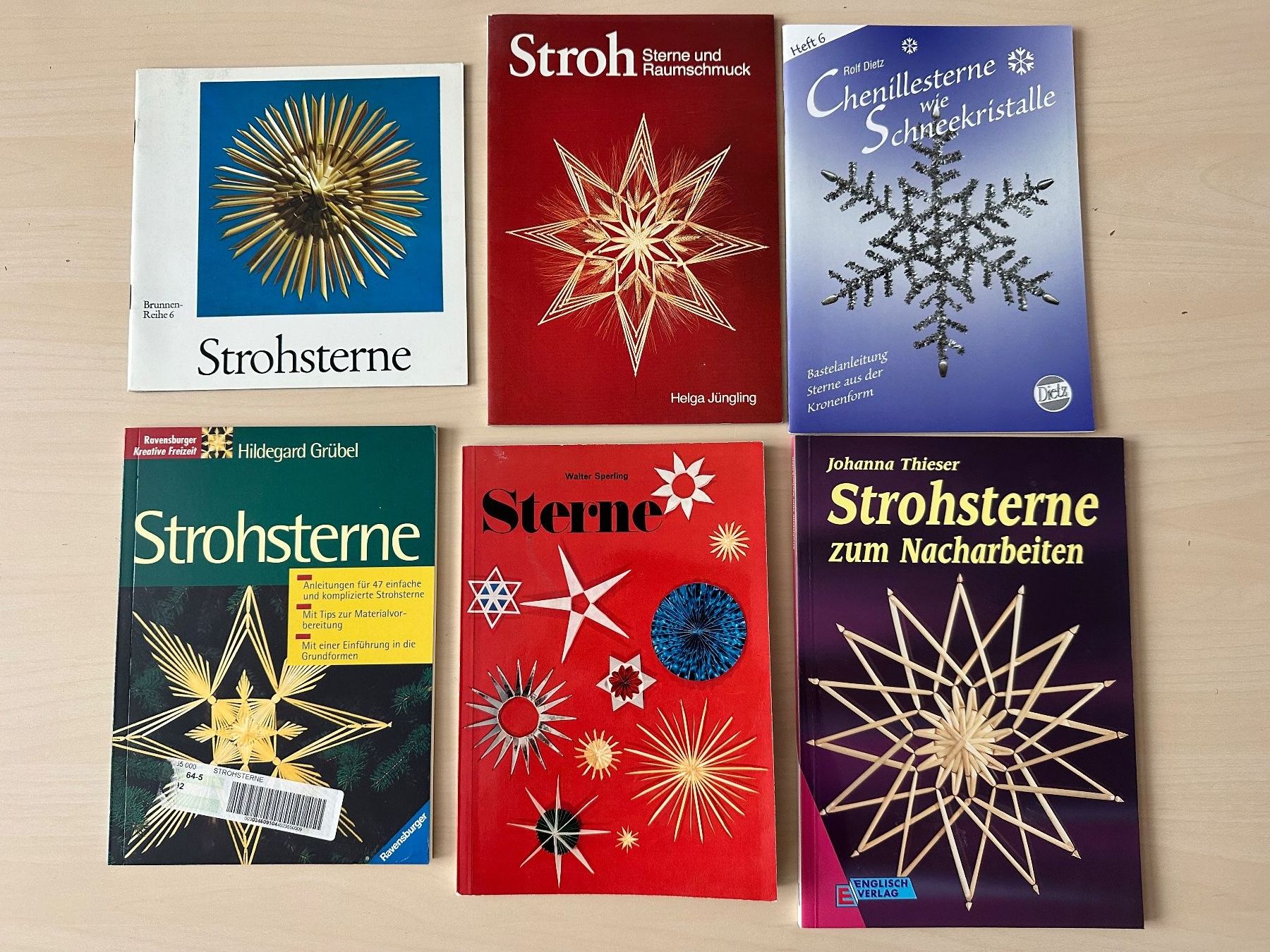 Libri: Bastelhefte, Stroh- und andere Sterne – Usato da Bülach venduto da Jubet