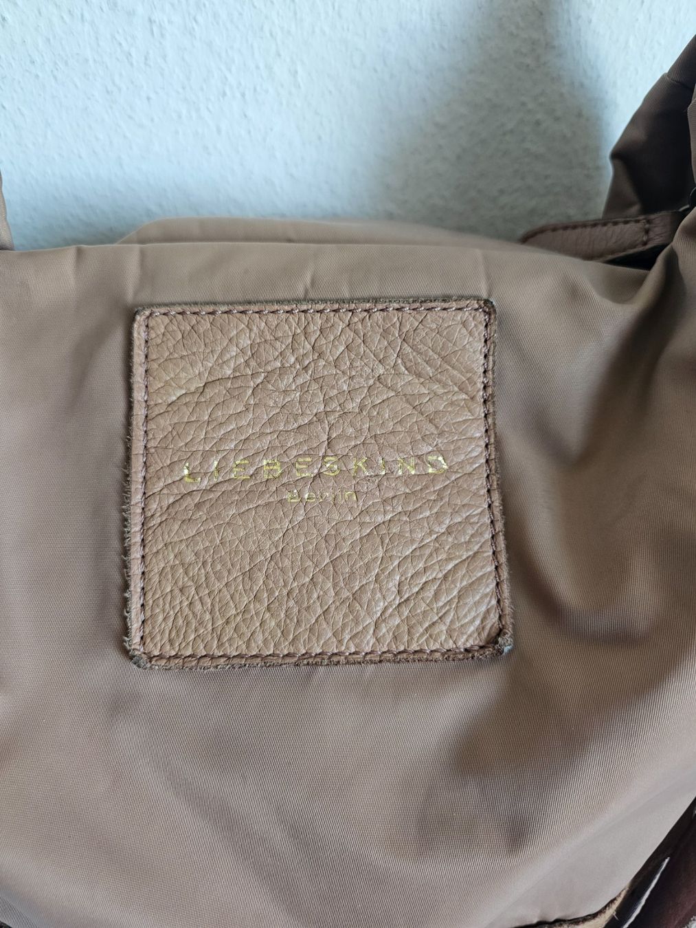 Liebeskind Borse da donna: *LIEBESKIND *Damen Handtasche oder Umhängetasche – Usato da Bronschhofen venduto da Xena37 4