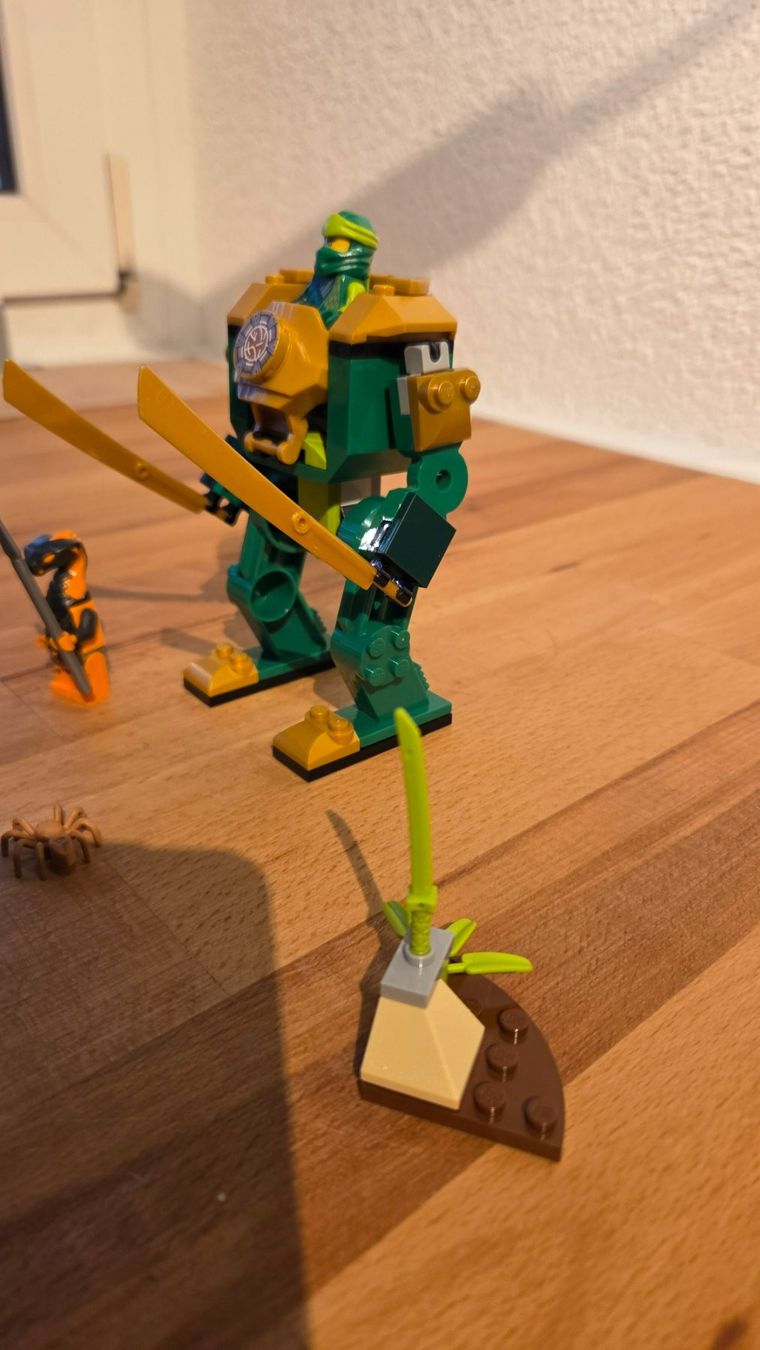 Lego Kit di costruzioni: lego 71757 Lloyd's Ninja Mech – Usato da Thun venduto da Reda68 3