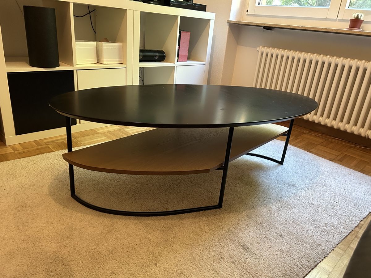 Ikea Mobili TV: Ikea Fernsehtisch – Usato da Zürich venduto da wan_2r7v 1