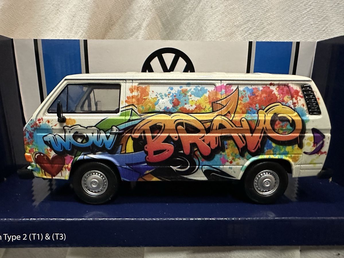 Volkswagen Modellini d'auto: Vw bus t3 type2 Bravo Oldtimer Classic  – Nuovo (secondo la descrizione) da Reinach AG venduto da rares75 1