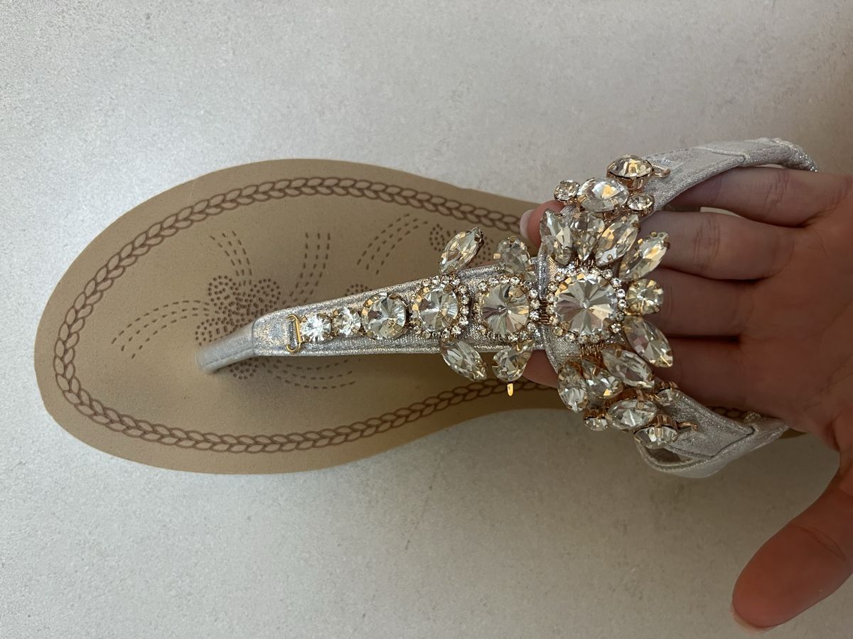 Scarpe da donna: Sandalen Silber Glitzer Gr. 40 Neu mit Box – Nuovo e nell'imballaggio originale da Zollikon venduto da ali_myc2 3
