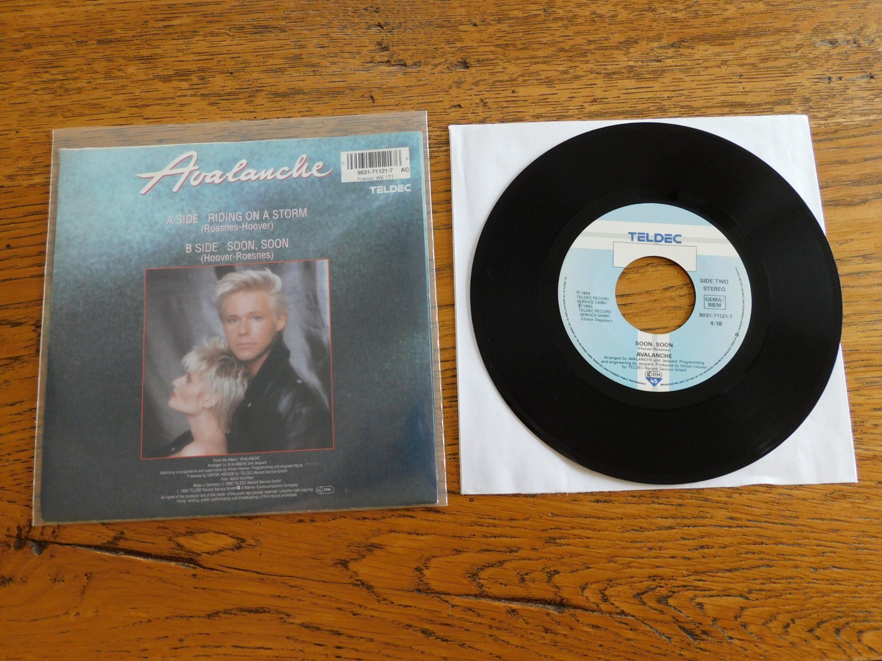 Schallplatten: Avalanche ‎– Riding On A Storm – Gebraucht aus Emmenbrücke von lamorak 1