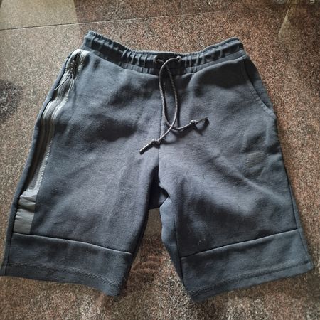 Nike Shorts, Schwarz, Grösse XS, Neuwertig! Top Zustand!