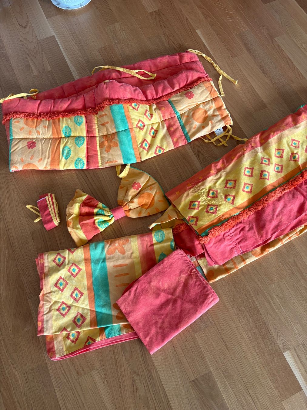 Biancheria da letto: Babybettgarnitur – Usato da Widen venduto da Lambert63