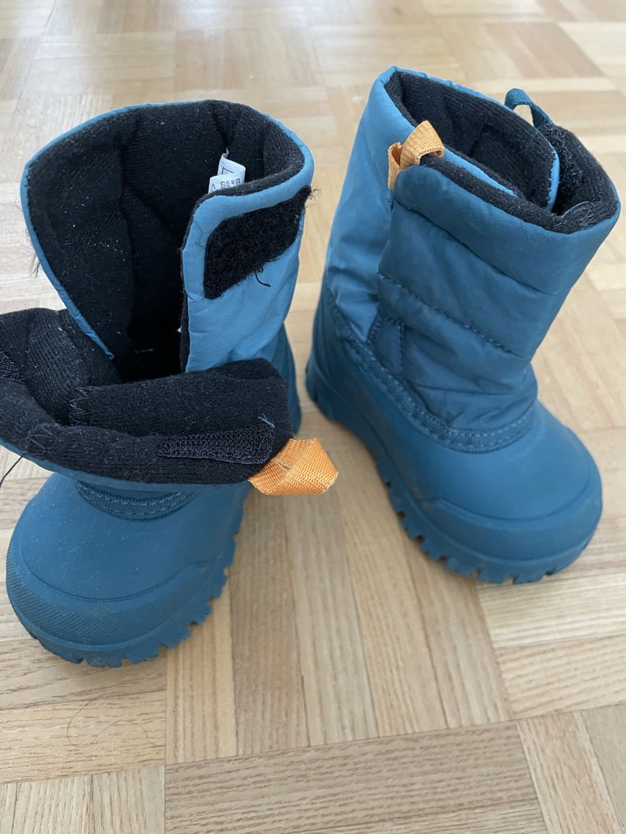 Decathlon Scarpe per ragazzi: Winterboots für Kleinkinder – Usato da Basel venduto da ste_jr9g 2