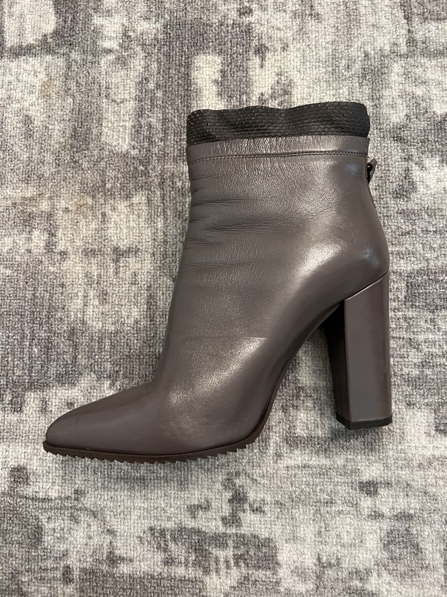 Scarpe da donna: 100% leather grey boots 41EU – Nuovo (secondo la descrizione) da Zürich venduto da Vera_Ma 1