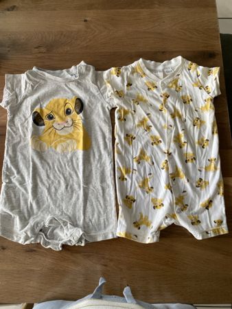 H&M Disney Baby Strampler Set Simba Grösse 68 Baumwolle