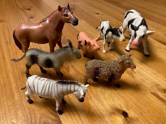 Spielzeuge: Bauernhof Tiere – Gebraucht aus Pratteln von DopplerGubser 1