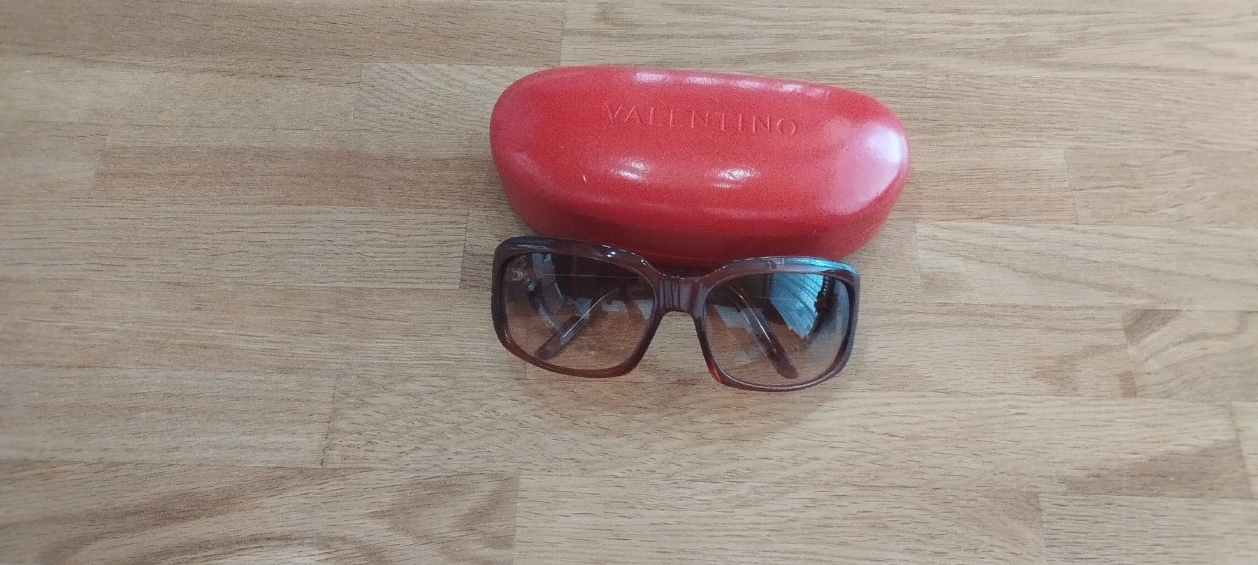 Valentino Lunettes & Verres: VALENTINO Sonnenbrille  – D'occasion à Mörel par MJoaoCosta 7