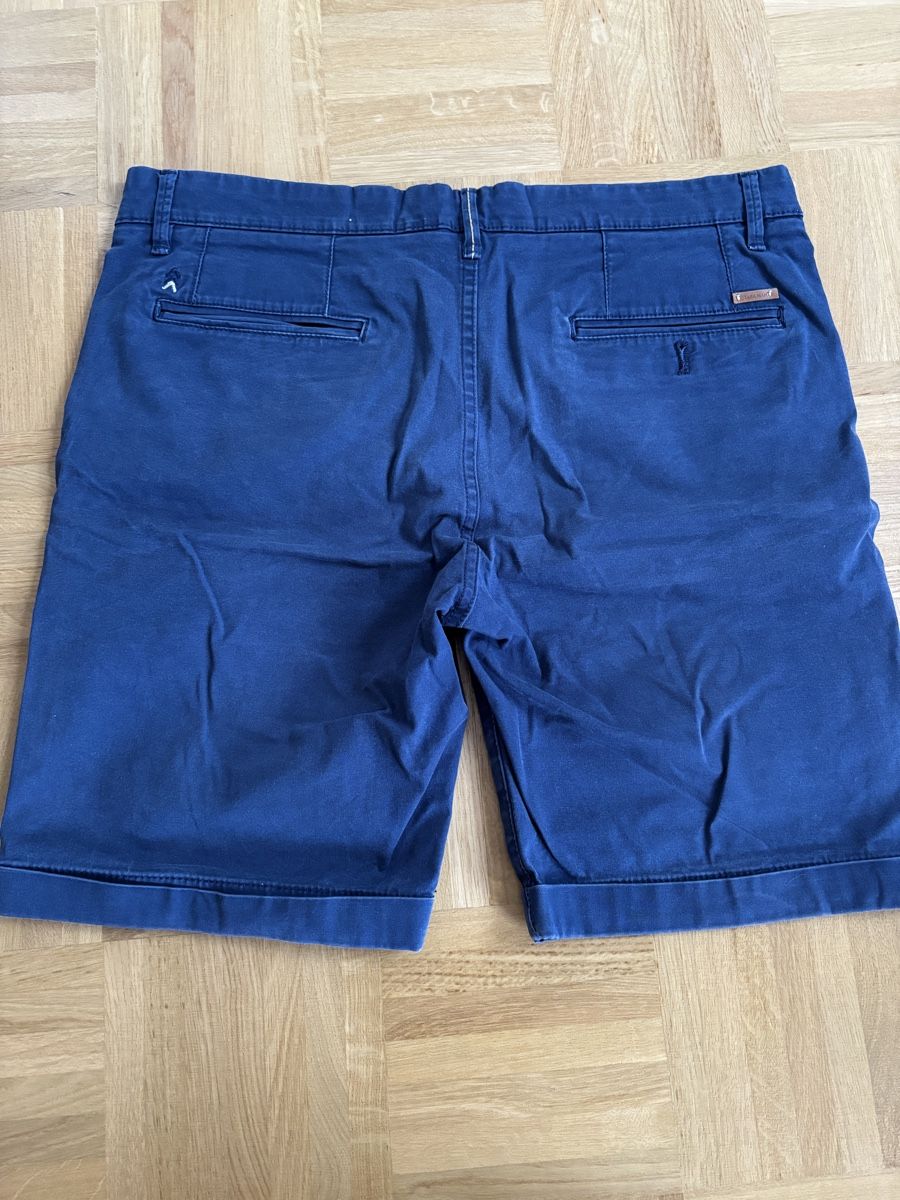 Pantaloni: Kurze Hosen – Usato da Basel venduto da rebecca_b 1
