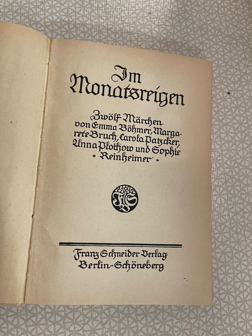 Bücher: Buch - Im Monatsreigen – Gebraucht aus Urnäsch von pas_5r9c 4