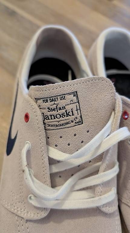 Scarpe da uomo: Nike Janoski Grösse 44.5 – Usato da Birmenstorf AG venduto da san_7w9c 1