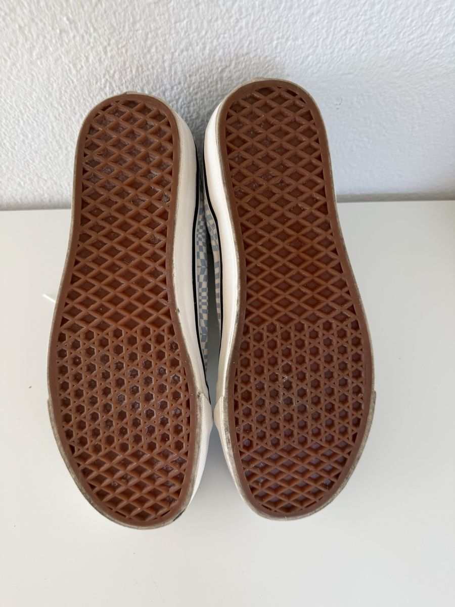 Vans Scarpe da uomo: Vans (Männer), Grösse 43 – Usato da Biel/Bienne venduto da jul_ghc6 3
