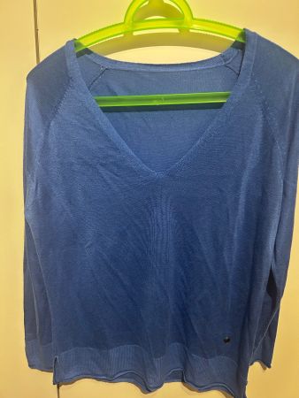 Feinstrick Pulli gr m in schönem Blau