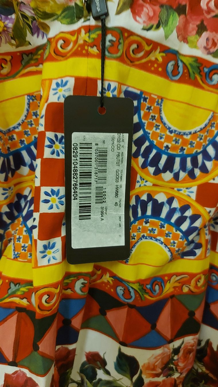 Dolce & Gabbana Robes: Dolce Gabbana Mambo collection – Neuf avec emballage d'origine à Marin-Epagnier par pomme77 3
