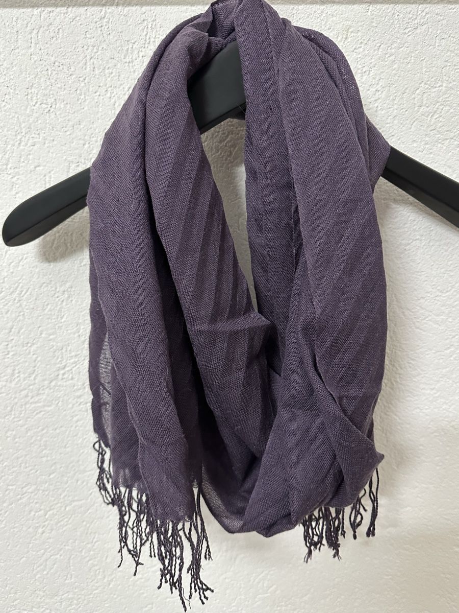 Foulard & Sciarpe: Lila Schal – Usato da Wetzikon ZH venduto da eli_k7fq