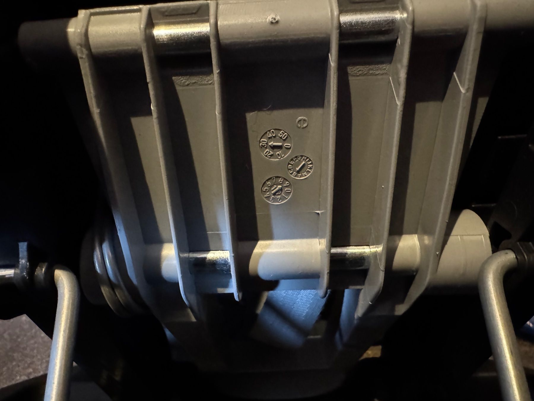 Britax Römer Seggiolini per auto: Britax Römer Autositz Kinder – Usato da Wengen venduto da AnisWoe95 8