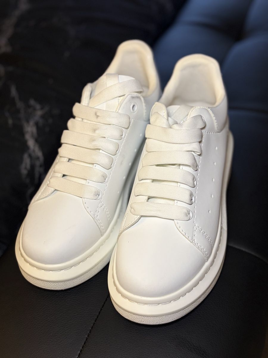 Alexander Mcqueen Herrenschuhe: Alexander Mcqueen – Neu und originalverpackt aus La Chaux-de-Fonds von sil_8zt8 2