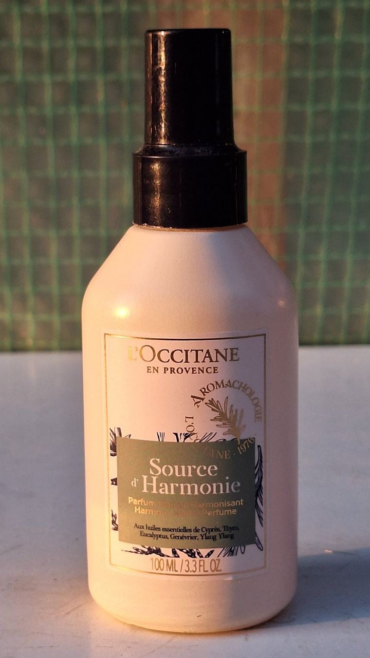Raumspray: L'Occitane Duftspray, Source d'Harmonie, 100ml – Neu (gemäss Beschreibung) aus Weinfelden von JoeBaer