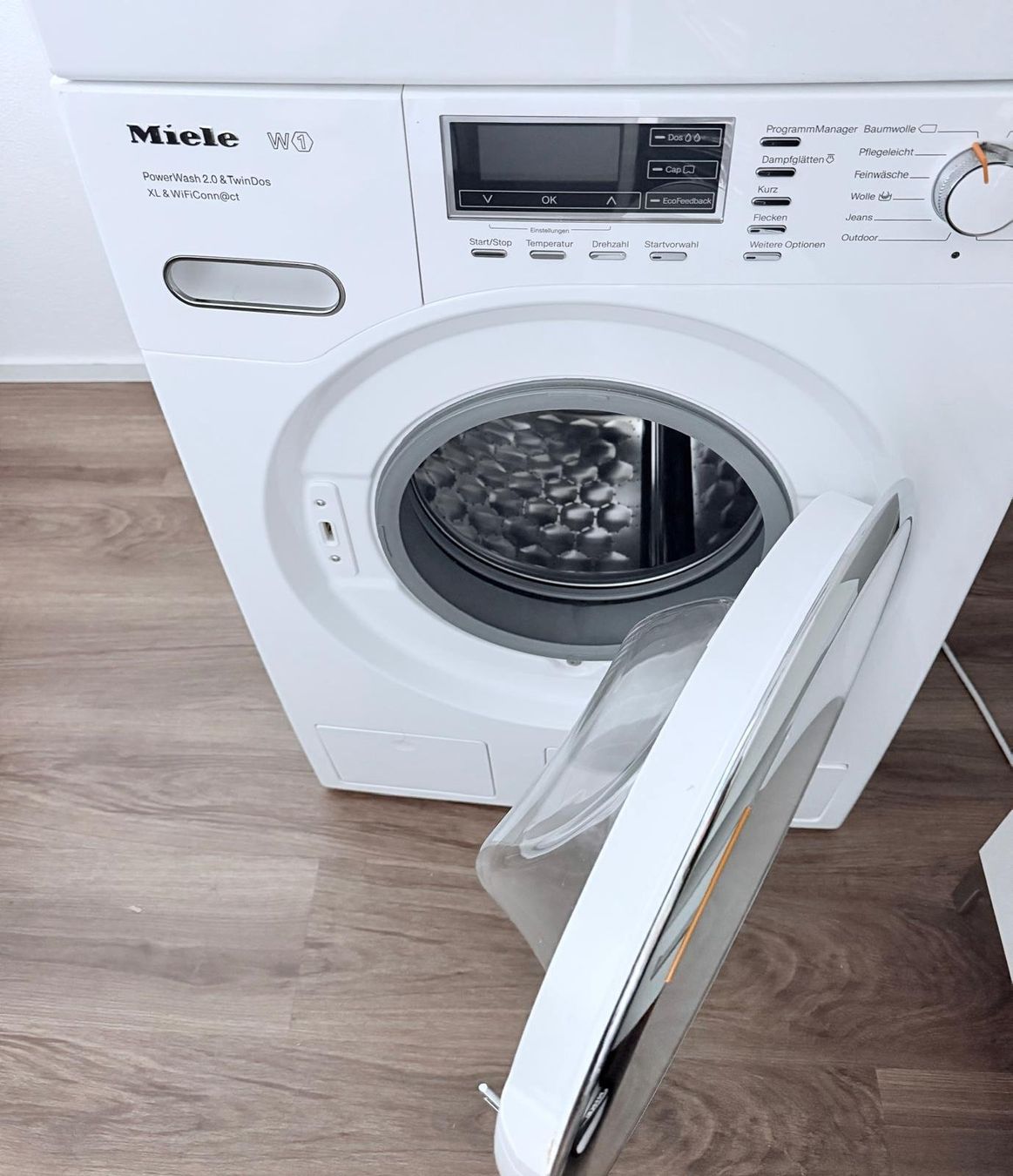 Miele Lavatrici: MIELE WASCHMASCHINE WASCHTURM – Usato da Busswil TG venduto da Boss77 4