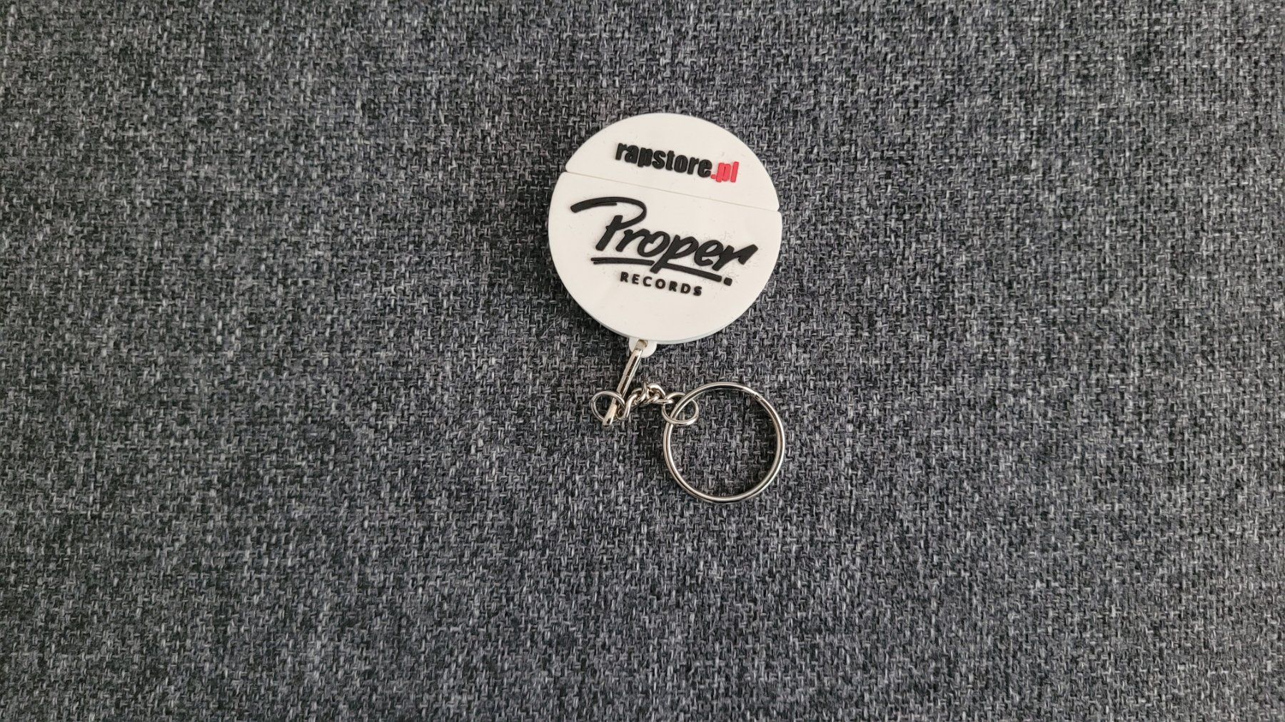 Chiavette USB: Clé USB 4GB – Nuovo (secondo la descrizione) da Bionnens venduto da Meg011 1