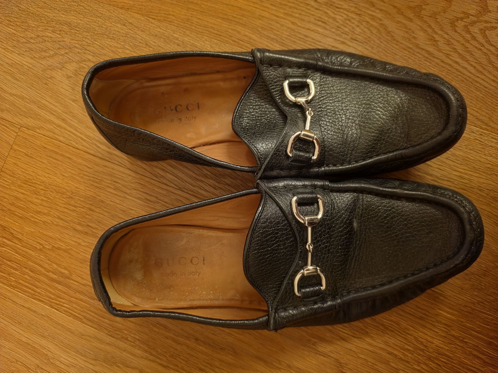 Gucci Scarpe da uomo: Gucci Horsebit Leather Loafers Gr 42 oder 9 – Usato da Effretikon venduto da gen_w9wk