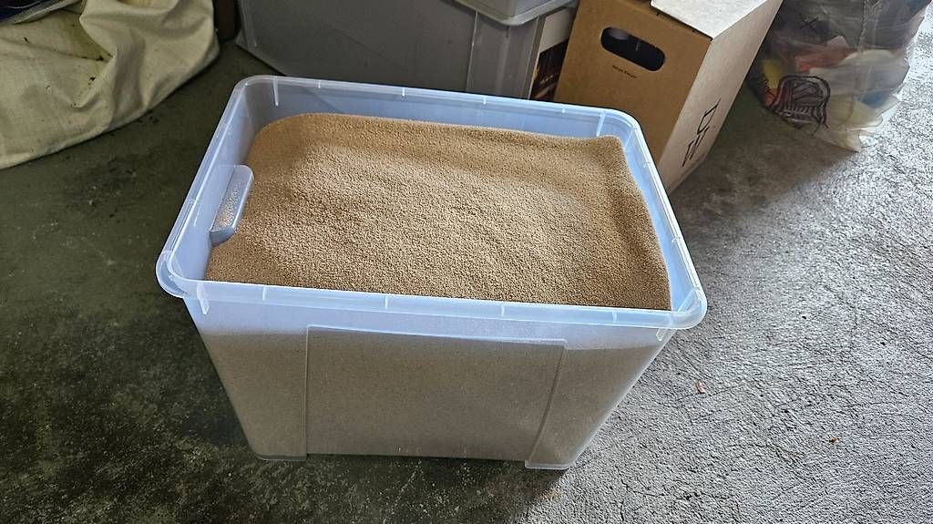 Sandkasten: Spielsand ca. 200 kg / Sehr fein – Gebraucht aus Küsnacht ZH von mvtomasello 2