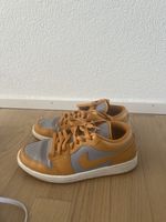 Nike Air Jordan 1 Low OG Mustard EU 40 US 8.5
