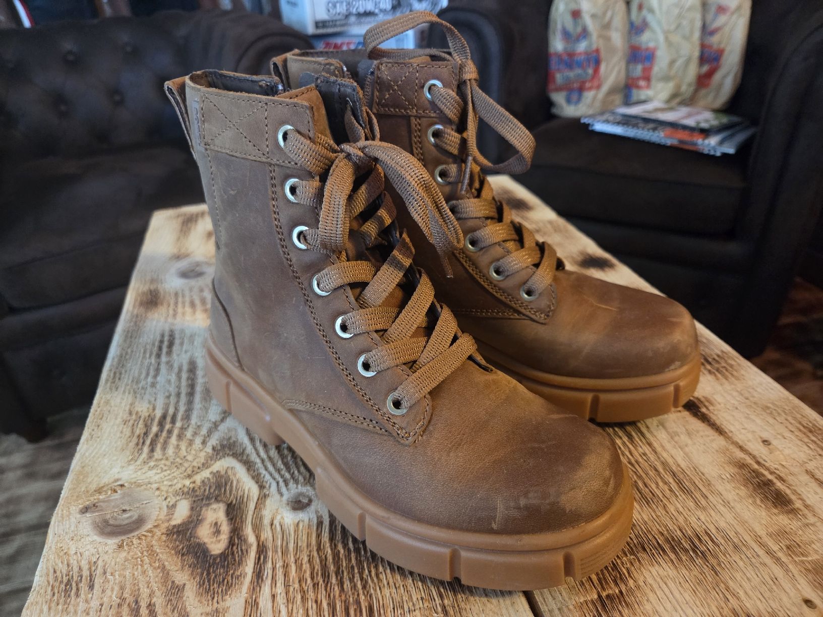 Sorel Chaussures femmes: chaussure Sorel – Neuf (Voir description) à La Chaux-de-Fonds par miami-vice1985