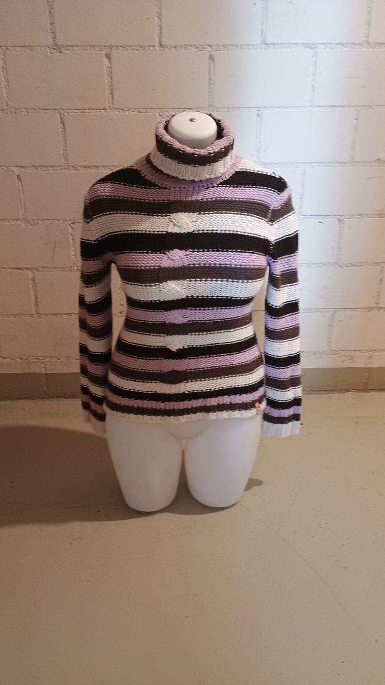 Maglioni & Felpe: Pullover rosa/schwarz/weiss Gr. 38 – Usato da Rothrist venduto da GIWALD