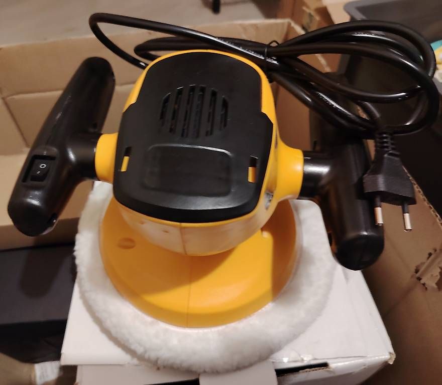 Tutte le macchine:  Poliermaschine Krafter 3200 U / min – Usato da Balgach venduto da ste_wqc7 1