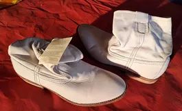 Stiefelette Neu beige Gr. 39 Marke Buffalo zu verkaufen