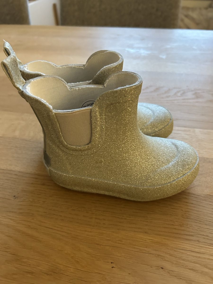 Scarpe per ragazzi: Celavi Regenstiefel 22 silber – Nuovo (secondo la descrizione) da Zürich venduto da cloud_303 3