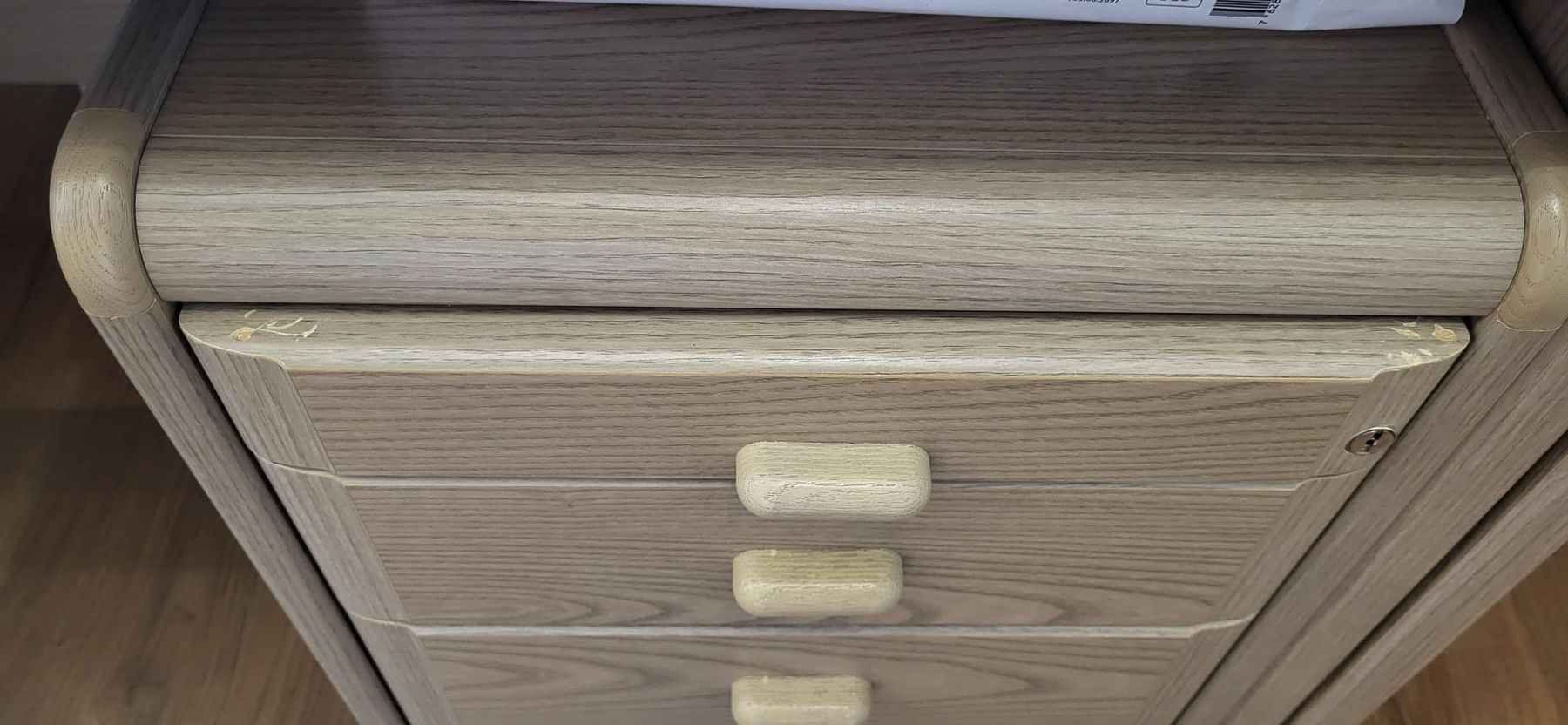 Schreibtische: Büromöbel – Gebraucht aus Volken von tan_n55y 4
