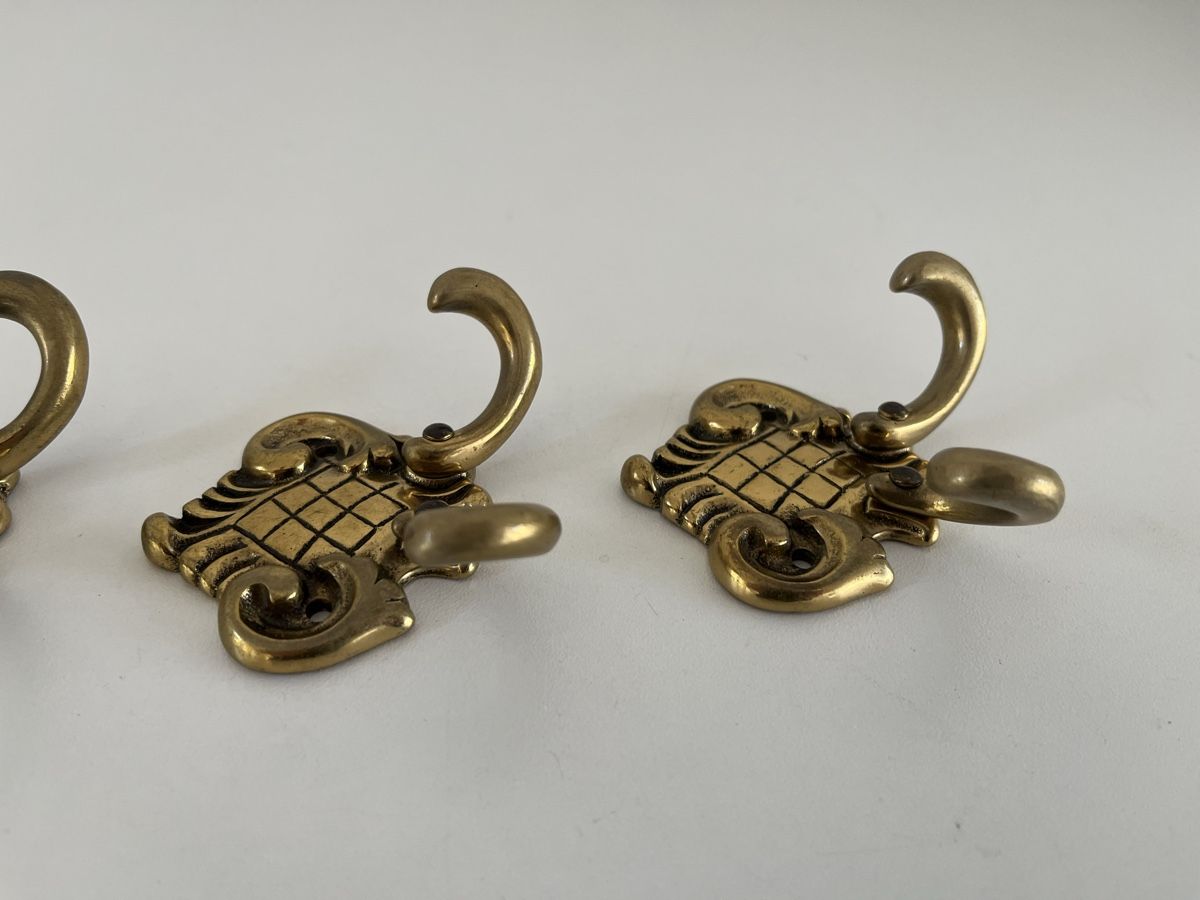 Quincaillerie: 4 Stk. Doppelhaken aus Messing – D'occasion à Wetzikon ZH par seli03 8