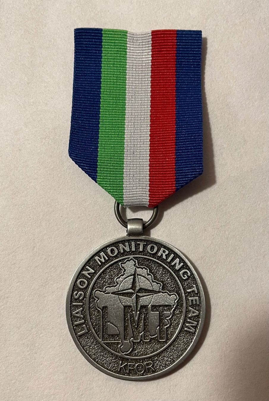 Medaglie: NATO - KFOR - Medaille 2024 einmalig! – Nuovo (secondo la descrizione) da Basel venduto da OrdenMax