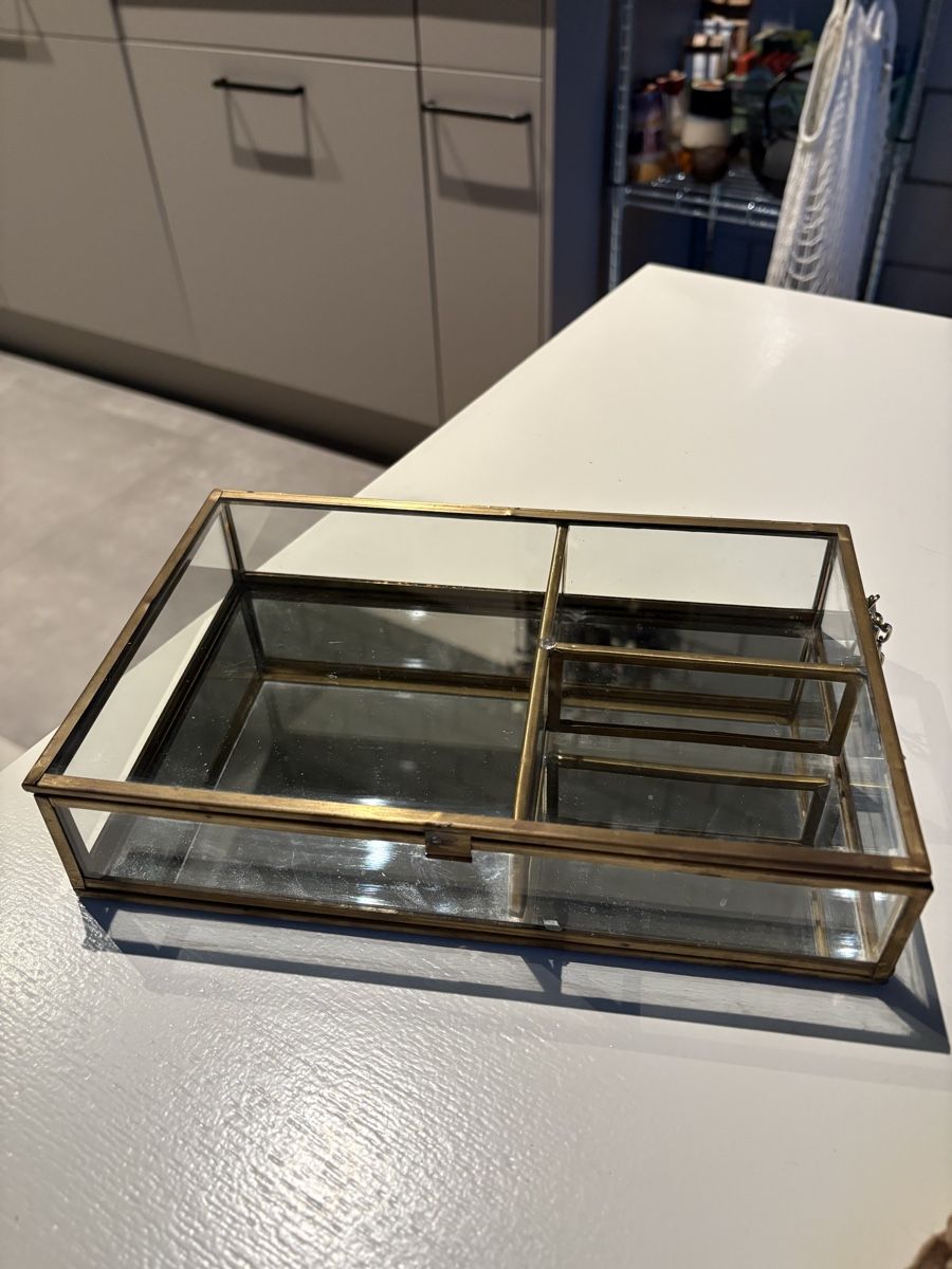 Portagioie: Schmuckkästchen aus Glas – Nuovo (secondo la descrizione) da Derendingen venduto da car_whc7
