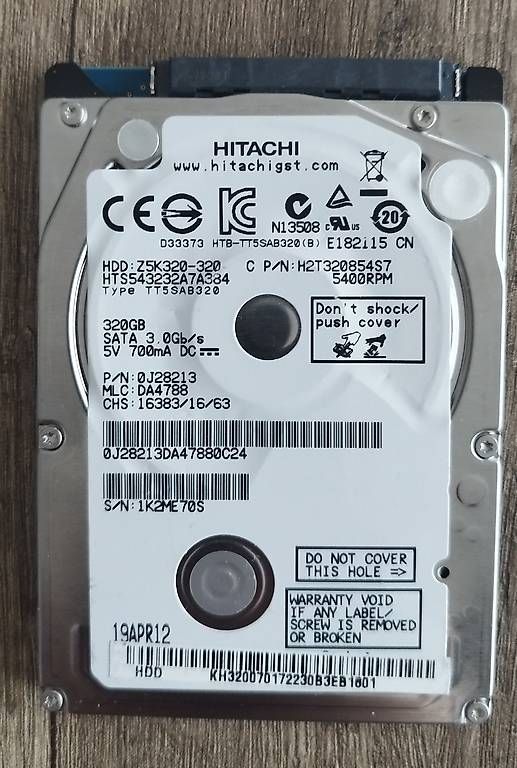 Harddisks: Hard Disk Usati 2.5"  320 GB  WD + Hitachi – Gebraucht aus Bedano von fmilos 1