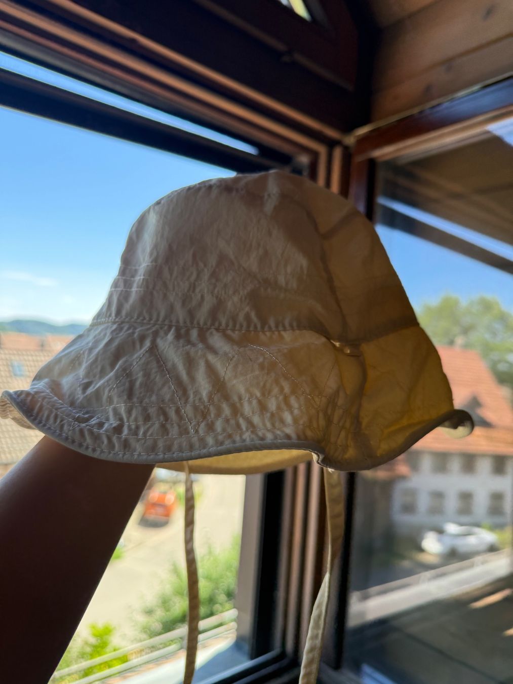 Copricapi, berretti & cappellini: Sonnenhut beige Grösse – Usato da Aesch (Neftenbach) venduto da Maece_