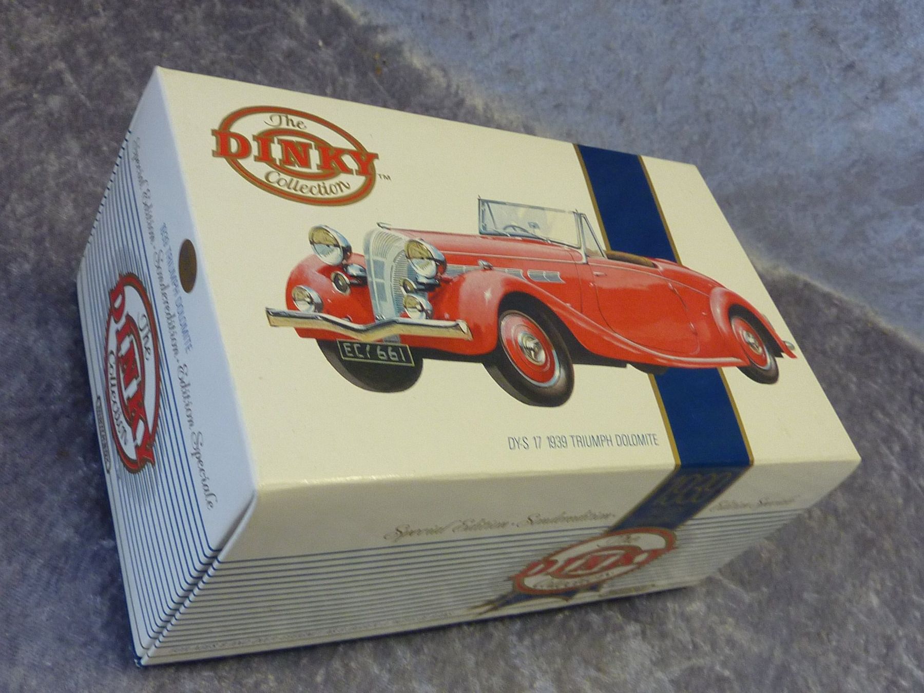 Dinky Toys Modellini d'auto: Triumph Dolomite  1939  1:43 – Nuovo e nell'imballaggio originale da Dürrenäsch venduto da modellautos4you 6