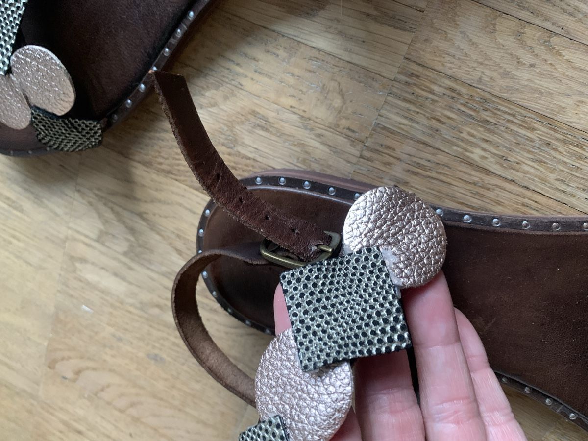 Scarpe da donna: Silko leder sandalen – Usato da Zürich venduto da Nikuska32 1