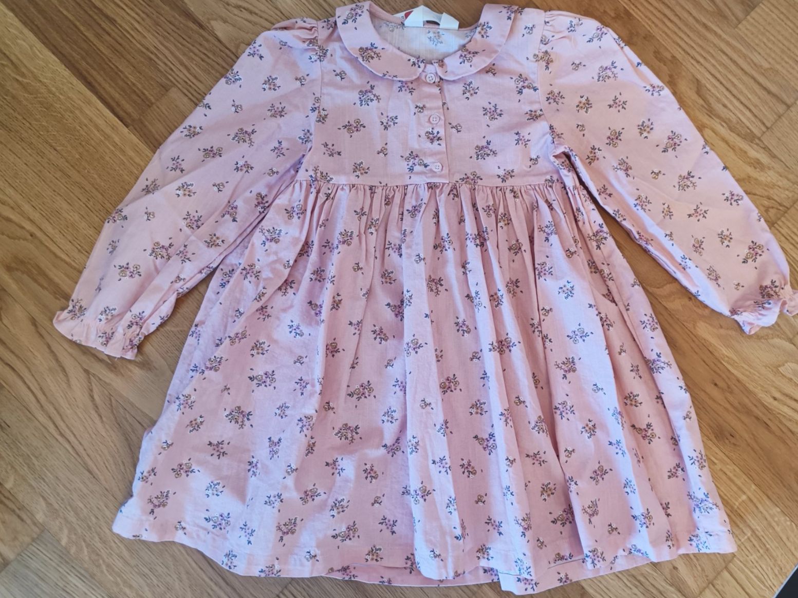 H&M Vestiti & Gonne: Mädchen Kleid Grösse 98 H&M – Usato da Muri AG venduto da Mupuputs
