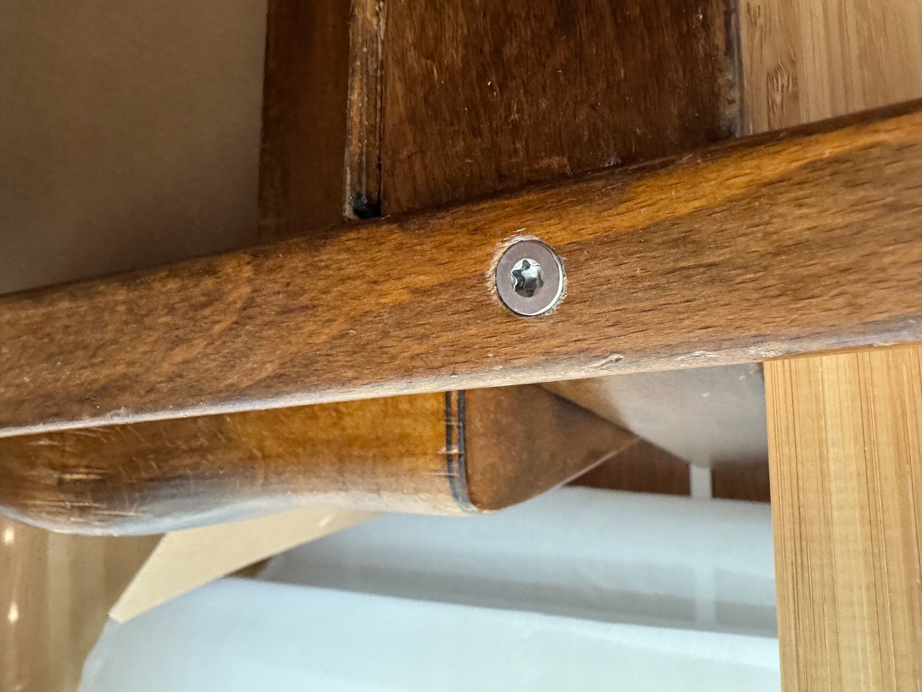 Sedie: 4er Set Beizenstühle im Vintage-Stil – Usato da Zürich venduto da Tobiaskr 4