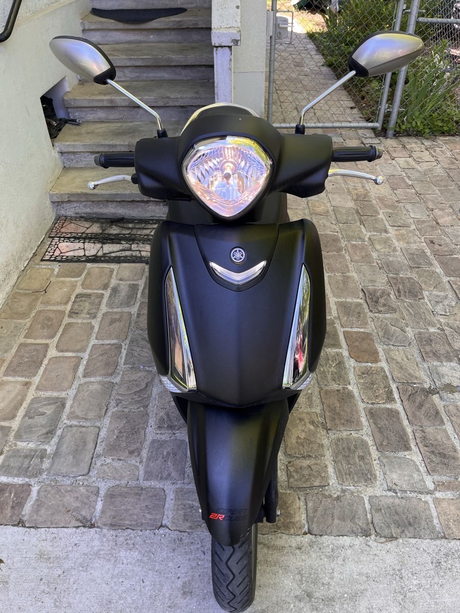 Yamaha Scooters: Scooter Yamaha D’elight – D'occasion à Thônex par piotrvelik
